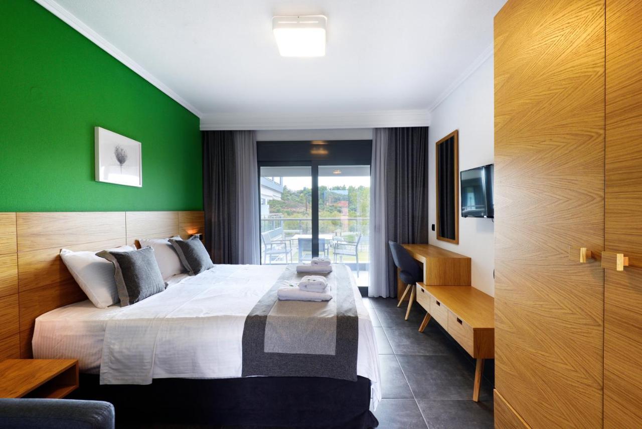 Botanica Luxury Aparthotel Neos Marmaras