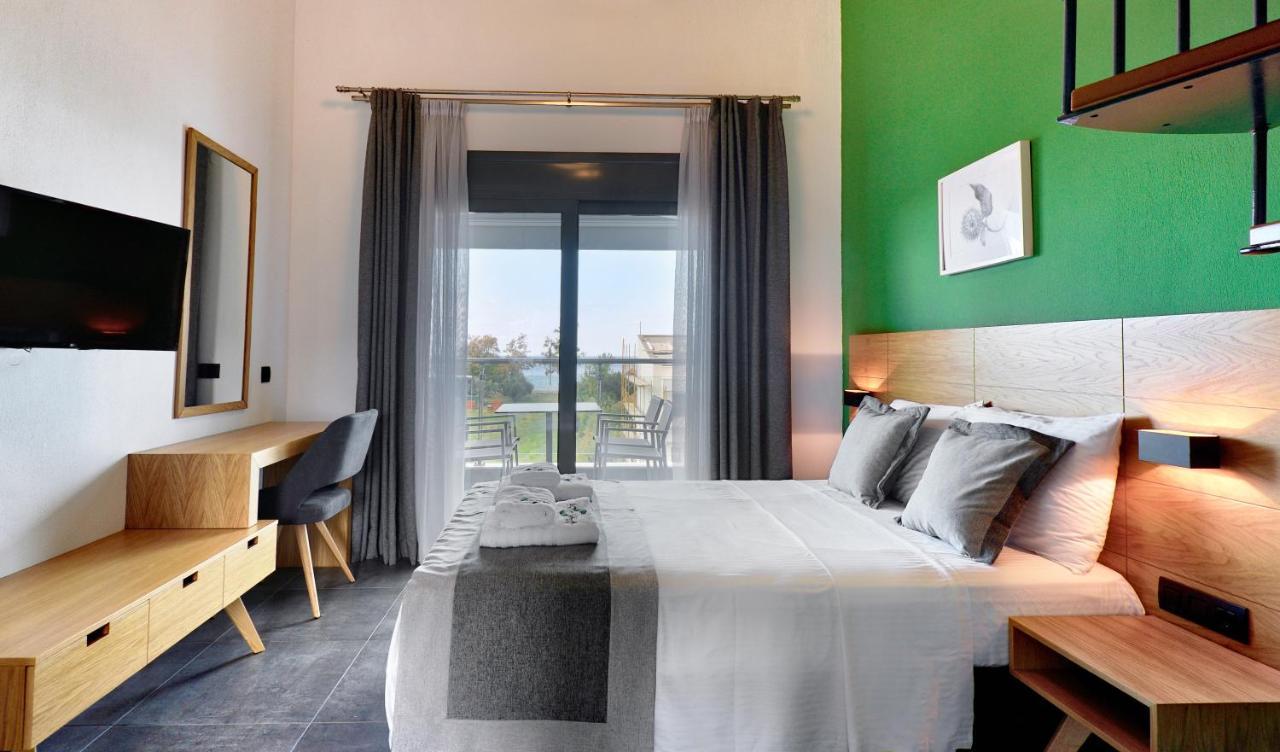 Aparthotel Botanica Luxury Neos Marmaras